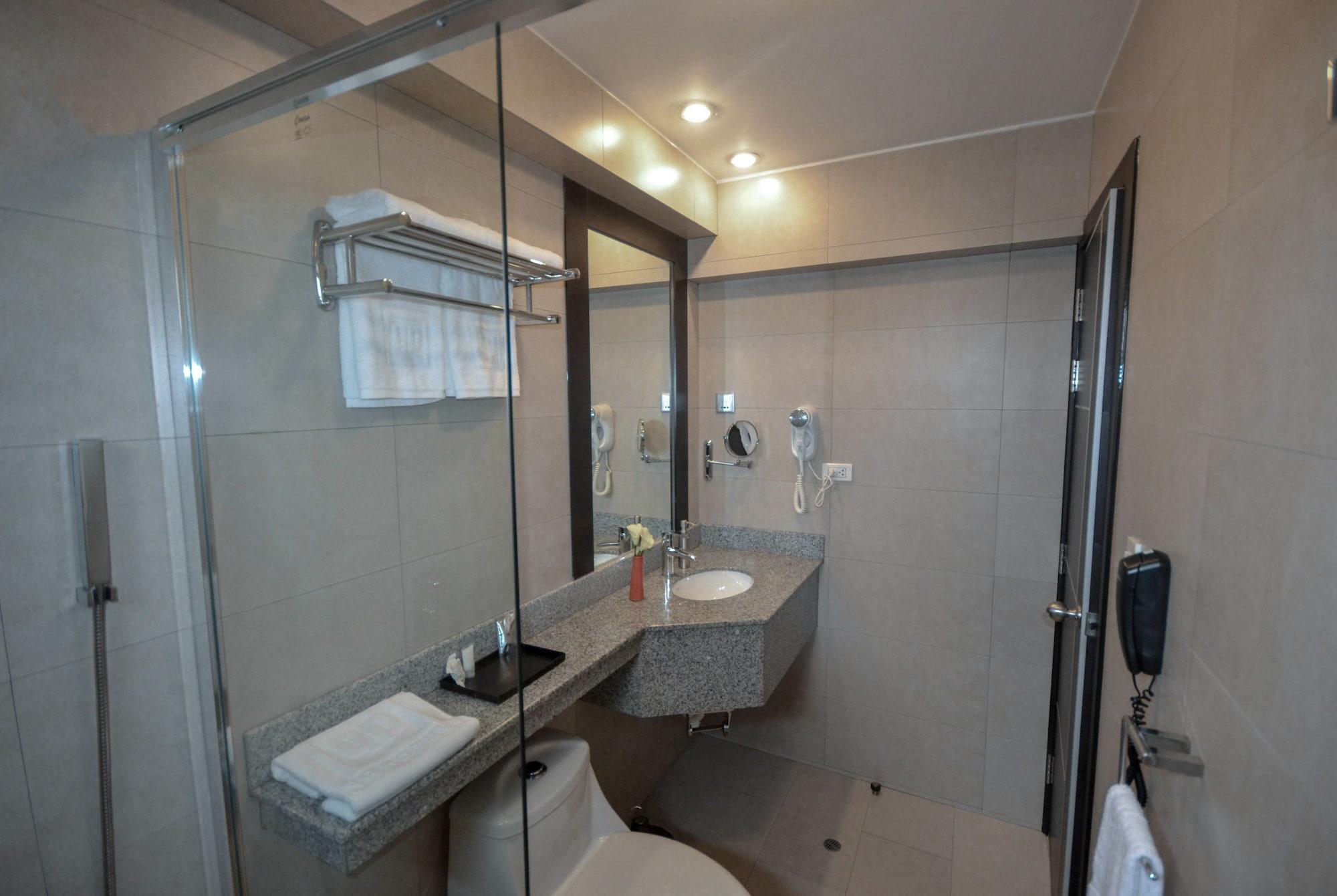 Qp Hotels Τρουχίλο Εξωτερικό φωτογραφία