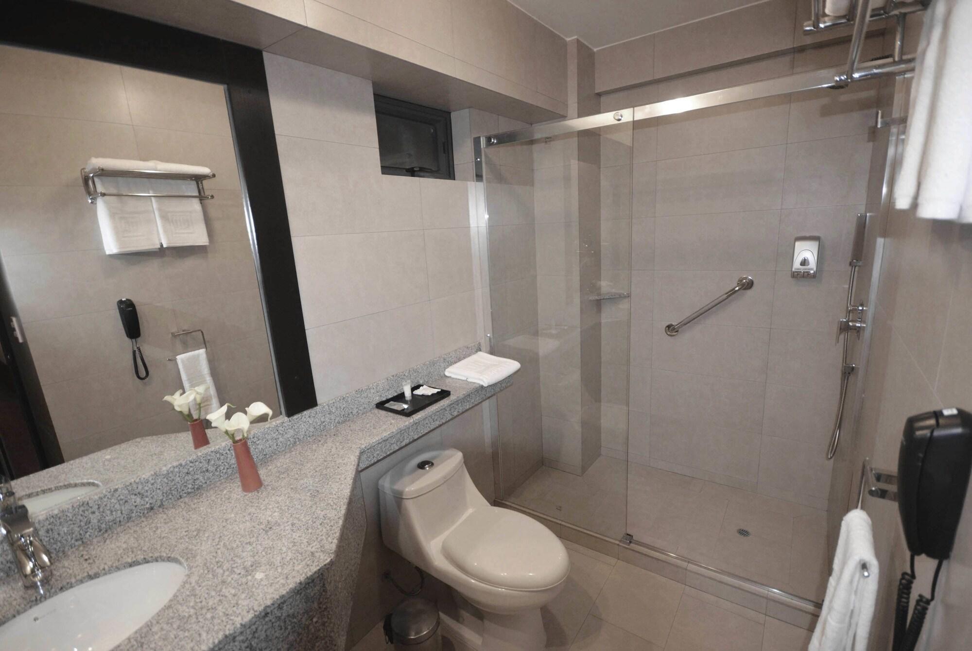 Qp Hotels Τρουχίλο Εξωτερικό φωτογραφία