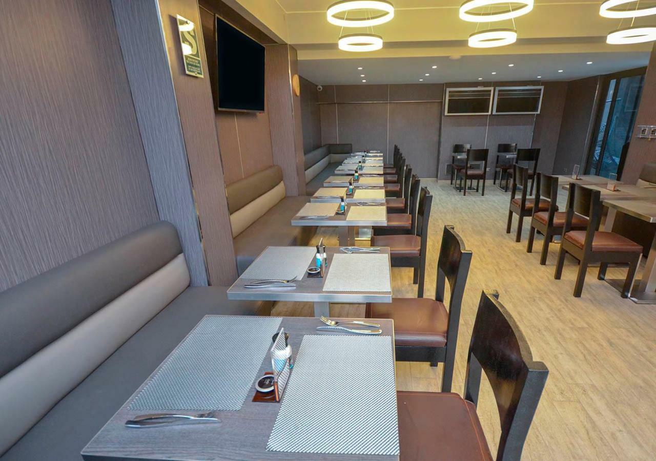 Qp Hotels Τρουχίλο Εξωτερικό φωτογραφία
