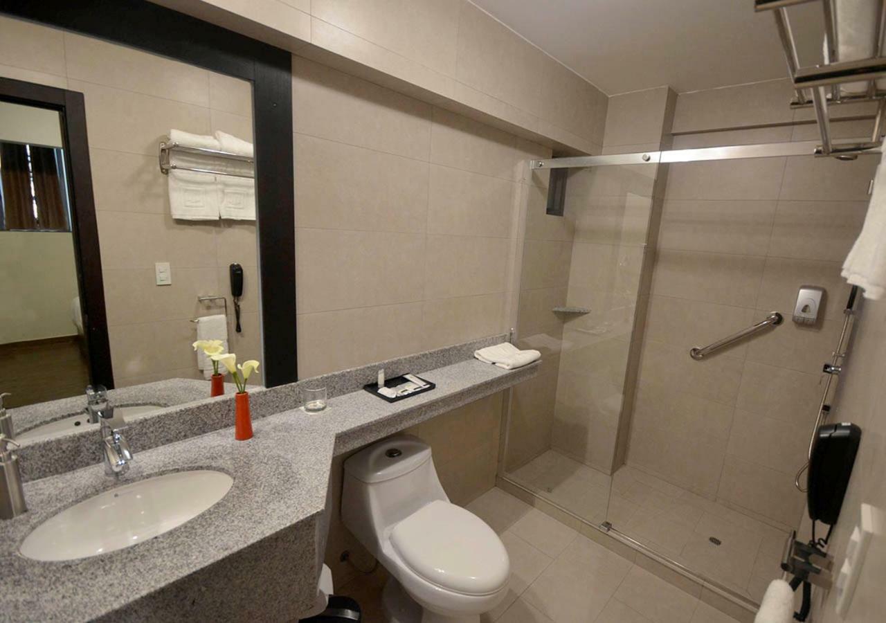 Qp Hotels Τρουχίλο Εξωτερικό φωτογραφία